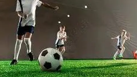 “曼城与布莱顿战平，英超连续两轮不胜”