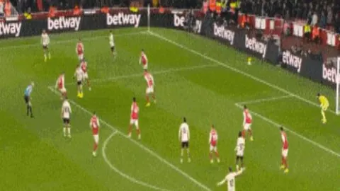 维罗纳对阵亚特兰大，激情碰撞！焦瓦内率队首发，贝拉-科沙与卢克曼、德凯特拉雷共战强敌！